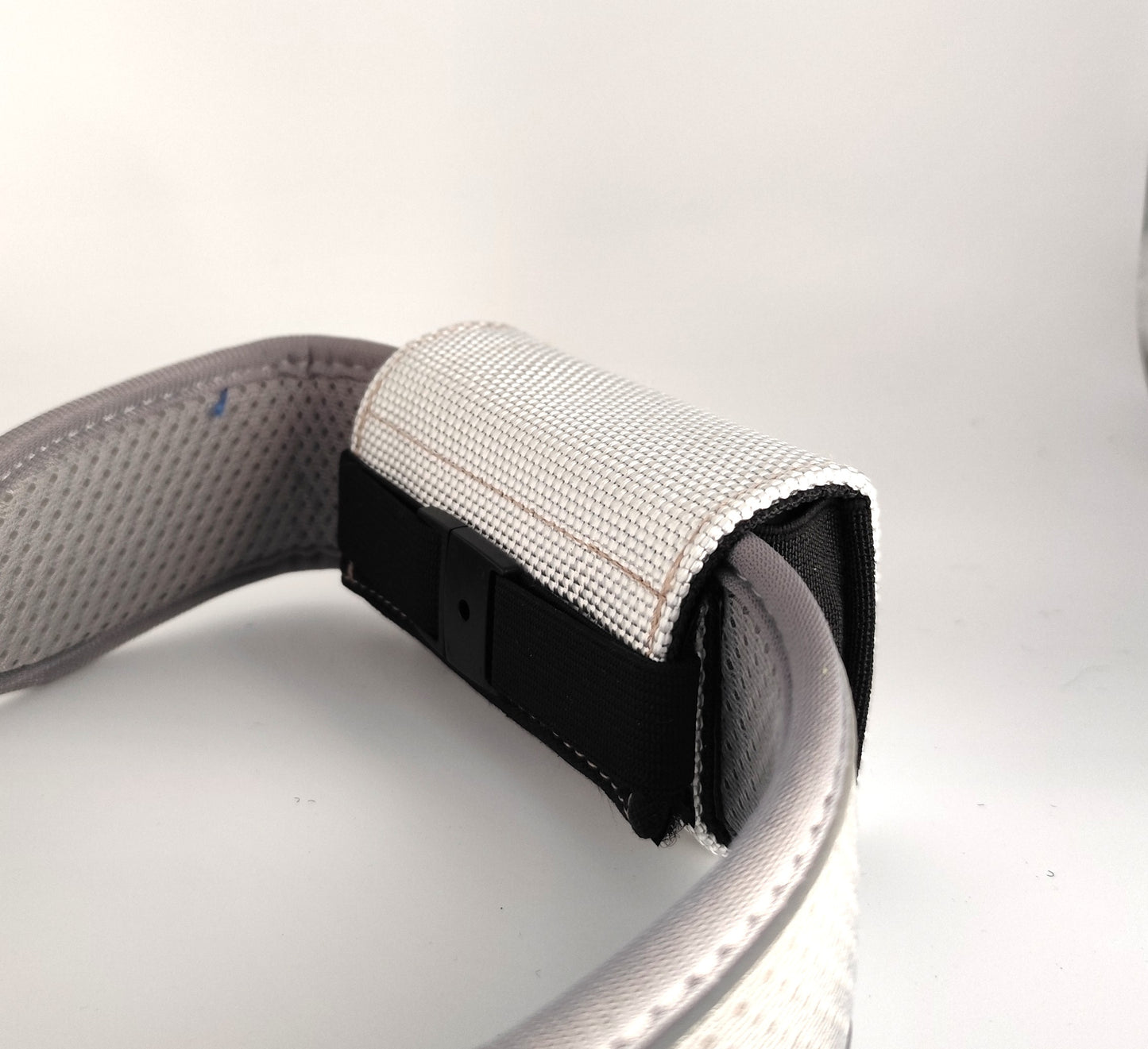 josi.li GPS Tracker Pouch, secure attachment for large trackers, Tractive and others, fire hose extra strong and new, secure closure