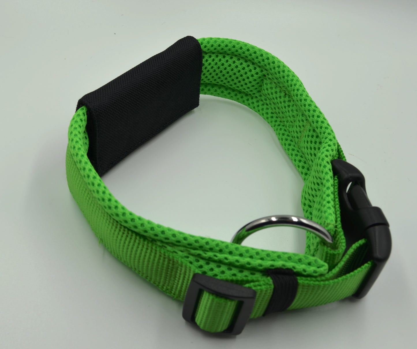 josi.li Hundemarkentasche bestickt Halsbandtasche Adresstasche Hundemarke AirTag schwimmtauglich personalisierbar